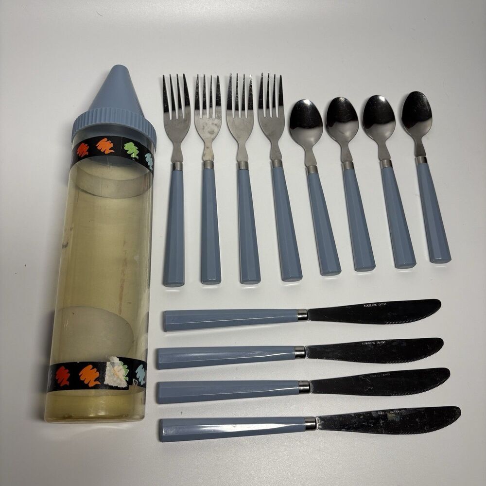 Vintage CARNIVAL Tableware by Rogers 12 Piece Service for Four Blue